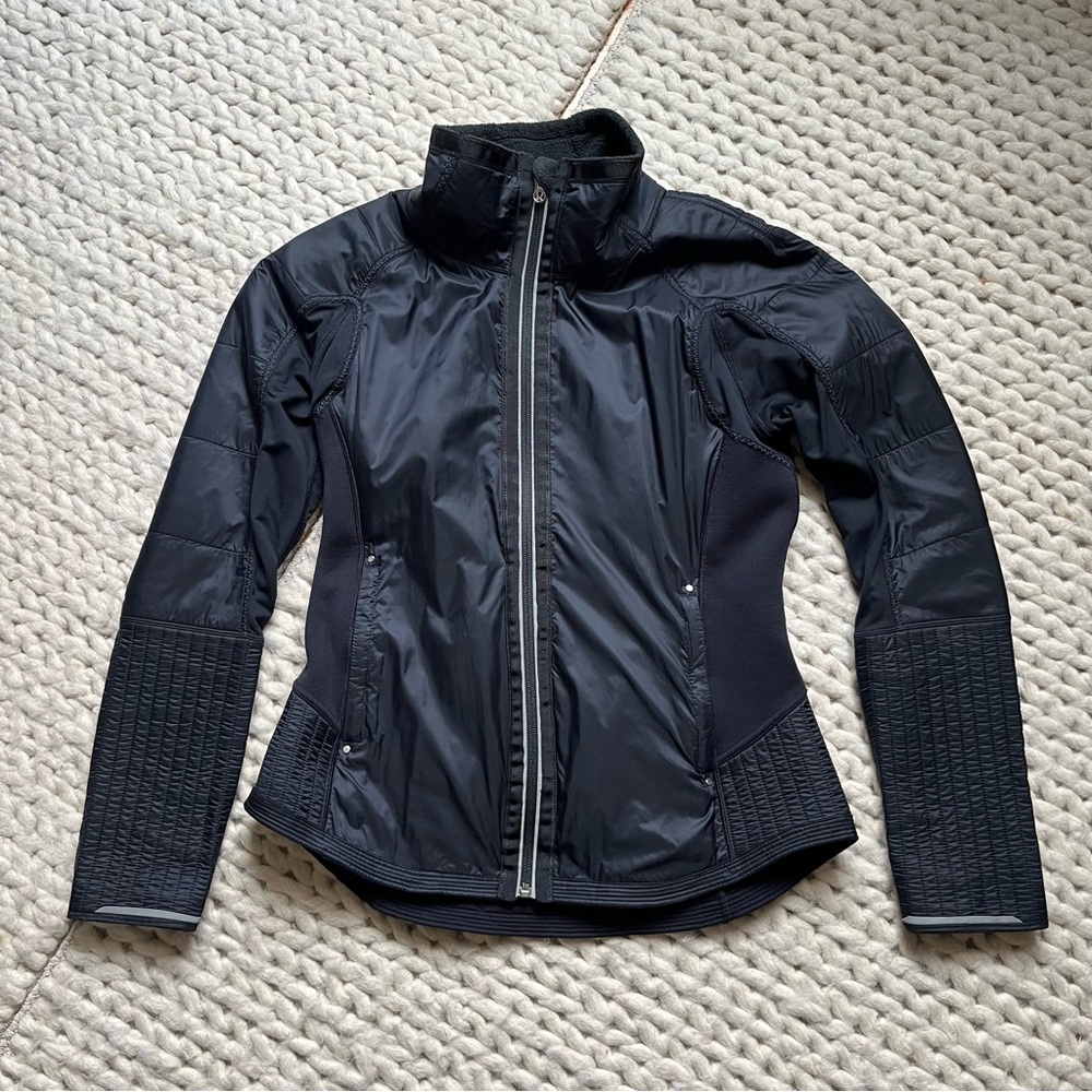 Lululemon Run Bundle Up Jacket Black | small